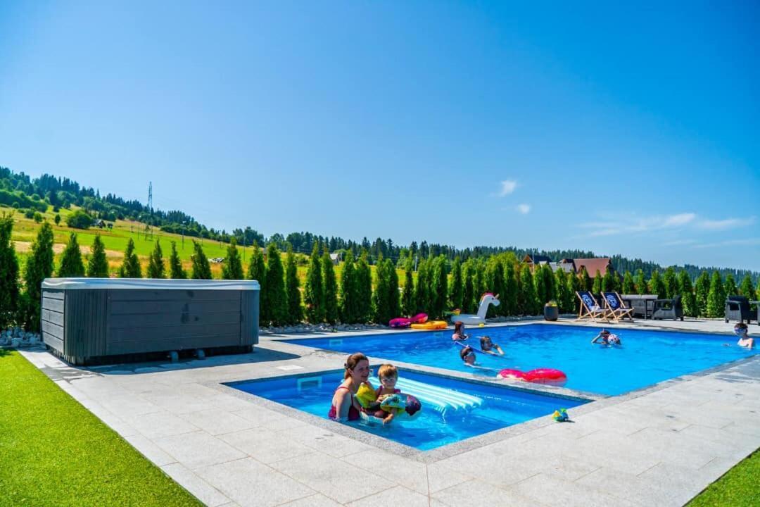 Aparthotel Rabian-Ski Zewnetrzny Basen Oraz Jacuzzi Z Podgrzewana Woda Sala Zabaw I Dmuchaniec Bialka Tatrzanska Dış mekan fotoğraf